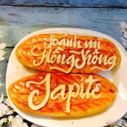 Bánh mì nướng sốt Hồng Kông