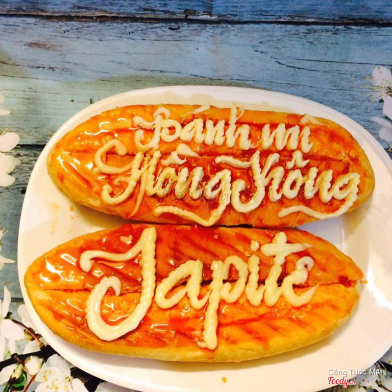 Bánh mì nướng sốt Hồng Kông