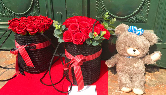 Ms Taha - Hoa Sáp Thơm