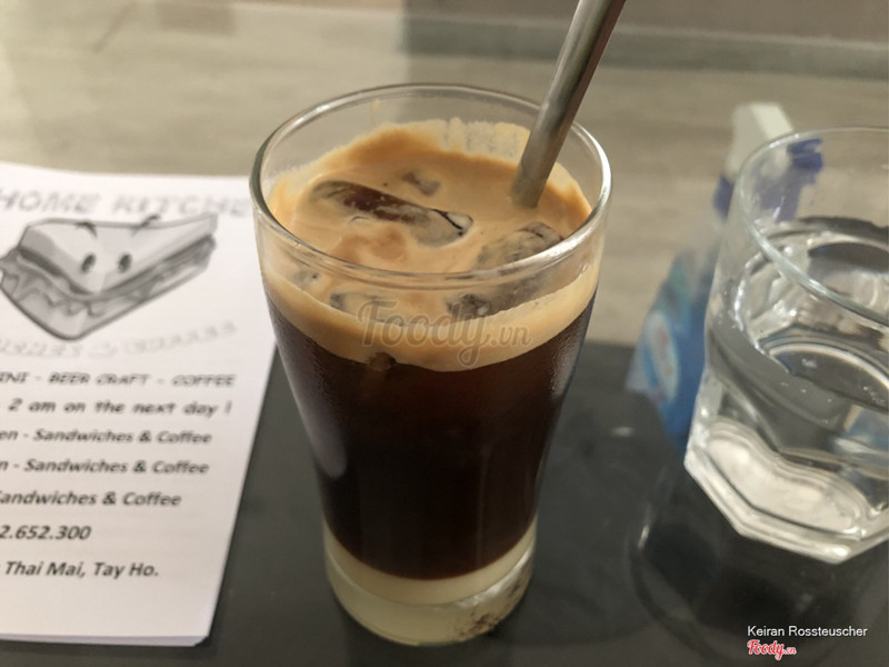 Iced milk coffee