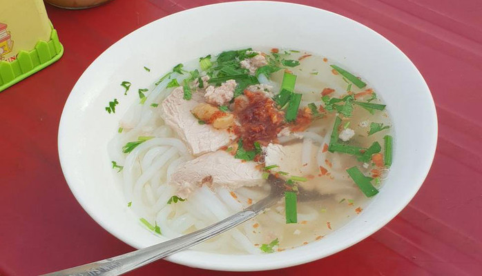Hủ Tiếu Mì, Bánh Canh & Bún Măng Vịt