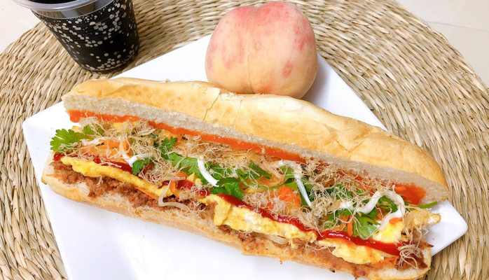 Bánh Mì 3+