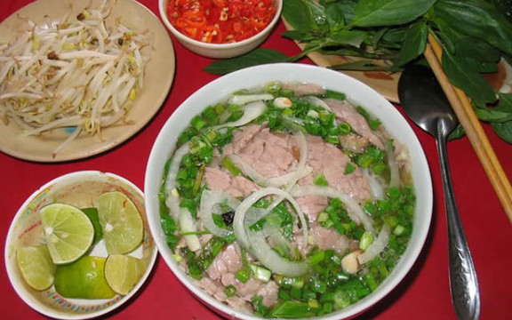 Phở Thành Râu - Phạm Văn Khoai