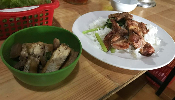 Dì Gái - Cơm Trưa Ngon