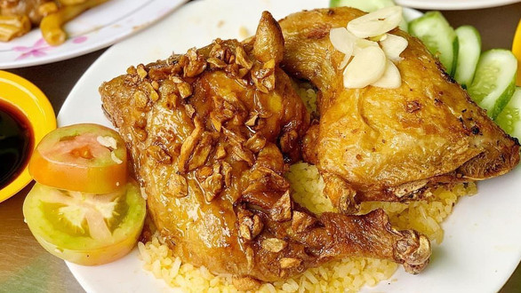 Quán 252 - Cơm Chiên & Cơm Gà Xối Mỡ - Cao Thắng