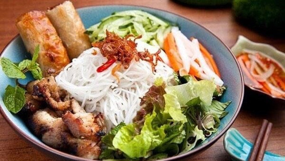 Cô Như - Cơm Tấm & Bún Thịt Nướng Chả Giò