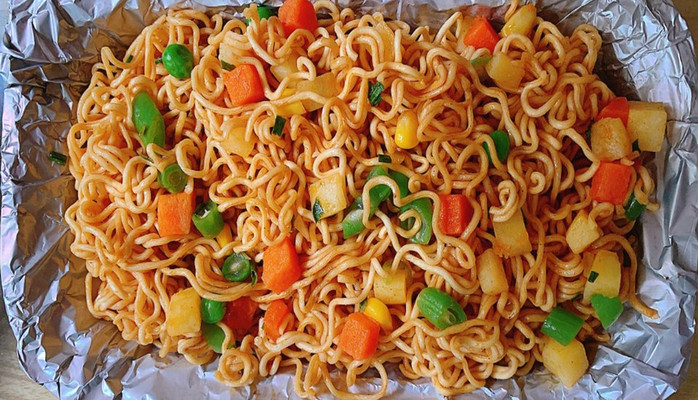 Bư Food - Mì Trộn Indomie - Nguyễn Xiển