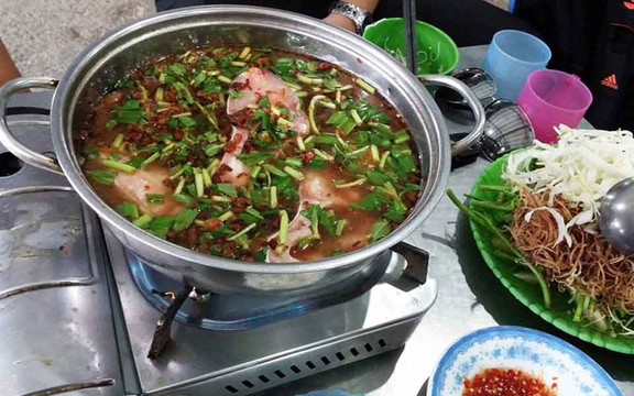 Lẩu Cá 44 - Đường A2