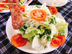 Salad trộn