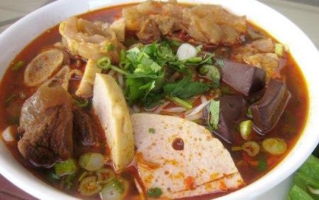 Bún Bò Huế - Nguyễn Sinh Cung