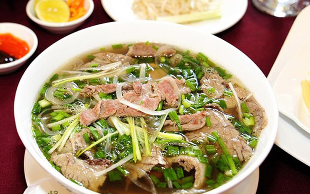 Quán Phở Hoàng