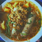 Bún riêu giò