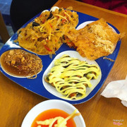 Combo bánh tráng trộn + cuốn sốt me + bánh tráng chiên