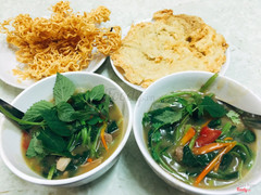 Phở mì chiên giònn