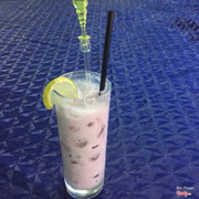 Yaourt đào lắc nè !