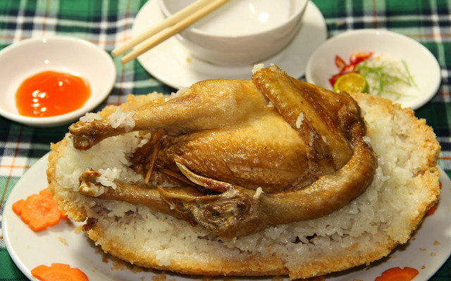 Tài Lộc - Gà Không Lối Thoát