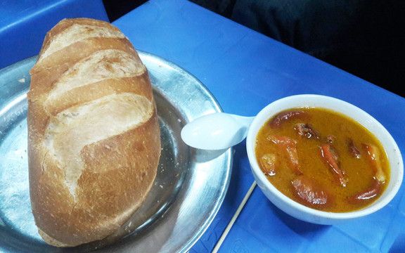 Phá Lấu Bò Bình Dân