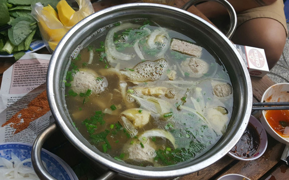 Lẩu Bò Nga