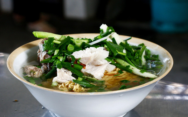 Hủ Tiếu & Phở Bình Dân