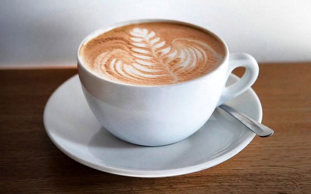 Lucky Cafe - Âu Cơ