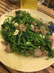 Rau lỗ bình xào lòng 85k 