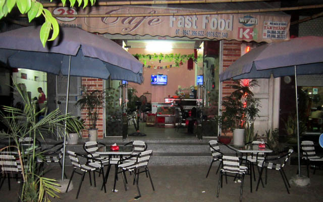 Cafe Fast Food - Wifi Chiếu Bóng