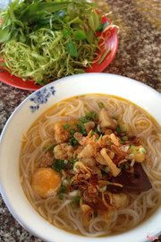 Bún Riêu