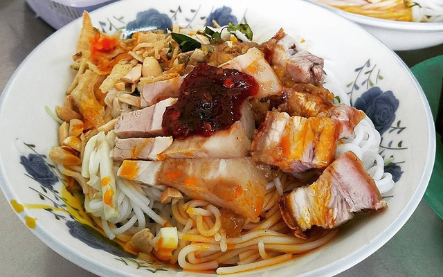 Dì Hối - Bánh Bèo & Bún Mắm