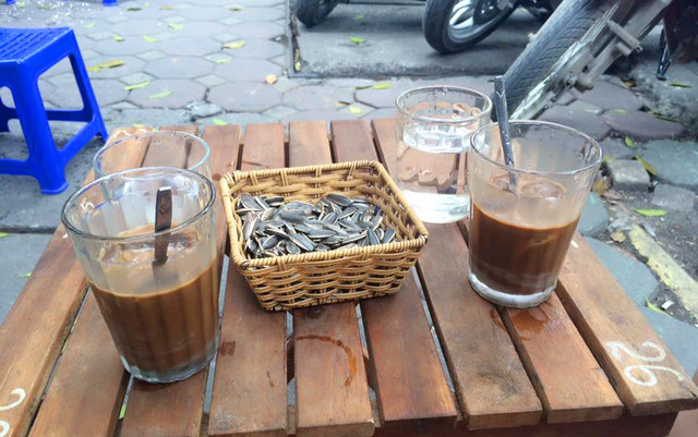 Nhân Cafe - Trần Quý Kiên