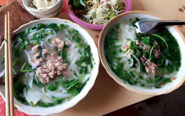 Phở Bò, Mì Xào & Cơm Rang - Chùa Láng