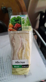 Sandwich hỗn hợp 