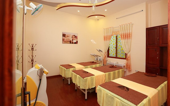 Himalaya Spa - Kon Tum