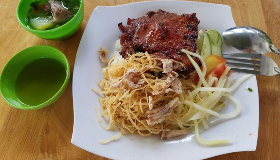 Cơm Tấm Cô Hà