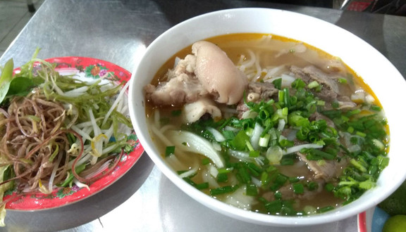 AK_Thúy - Bún Bò Bình Dân