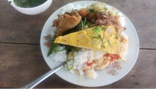 Cơm Bình Dân - 350 Tô Hiến Thành