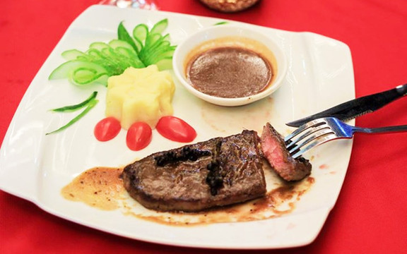 Hanoi Steak - Đường Láng