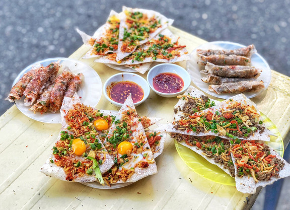 Bánh Tráng Nướng - Trần Khát Chân