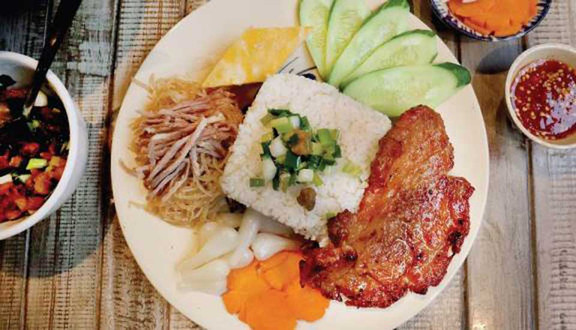 Cơm Bình Dân 30K