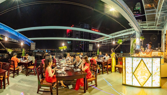 River View Rooftop Craft Beer Garden