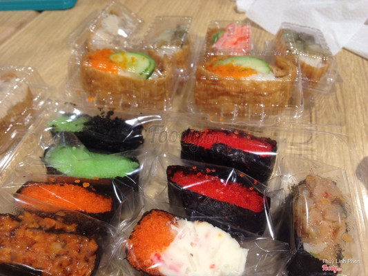 1 góc phần ăn 2 ng, chỉ khoảng 100k là no bụng