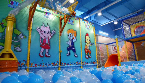 TiNiWorld - Saigon Center