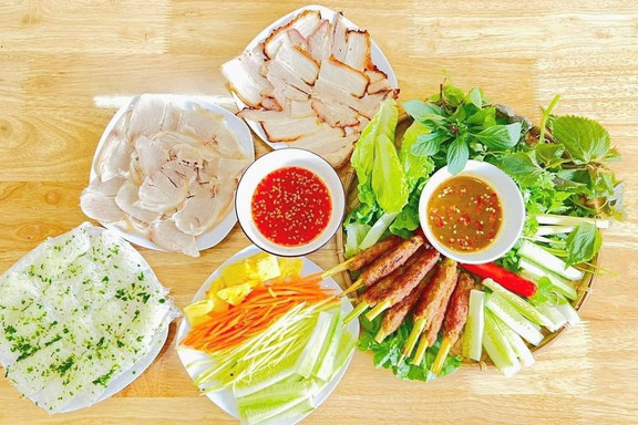 Gia Lai Quán - Bánh Hỏi Heo Quay & Bánh Tráng Cuốn Thịt Heo