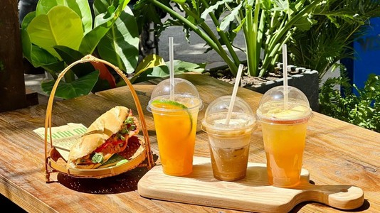 Ghiền Bánh Mì Tươi & Cafe Muối - 318 Nguyễn Thiện Thuật