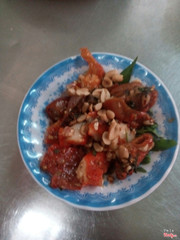 Phá lấu xào sa tế