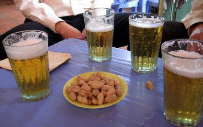 Bia Hơi Đồng Đội - Chùa Láng