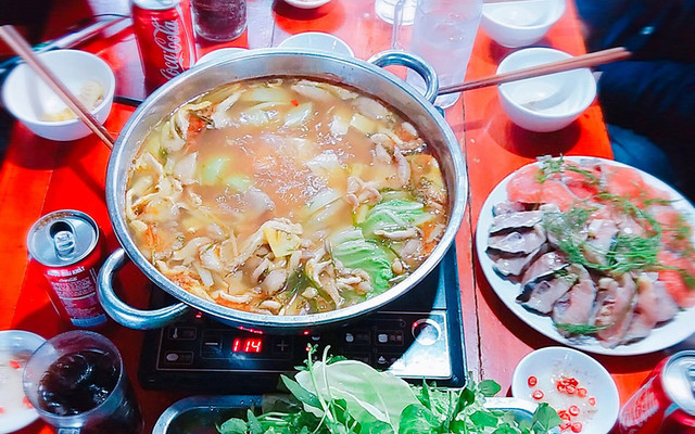 Phố Nướng Garden Seafood & BBQ