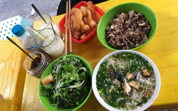 Bún, Bánh Đa & Chè Các Loại