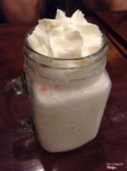 vanilla mashmalow milkshake