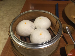 Bánh bao nhân ngọt