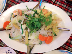 Bún tào xào trung hoa